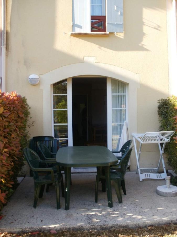 Residence Du Lac-Monflanquin Appartement Rdc Exterior foto